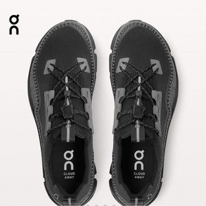 Brand new in box On Cloud Cloudaway Women’s Running Shoes